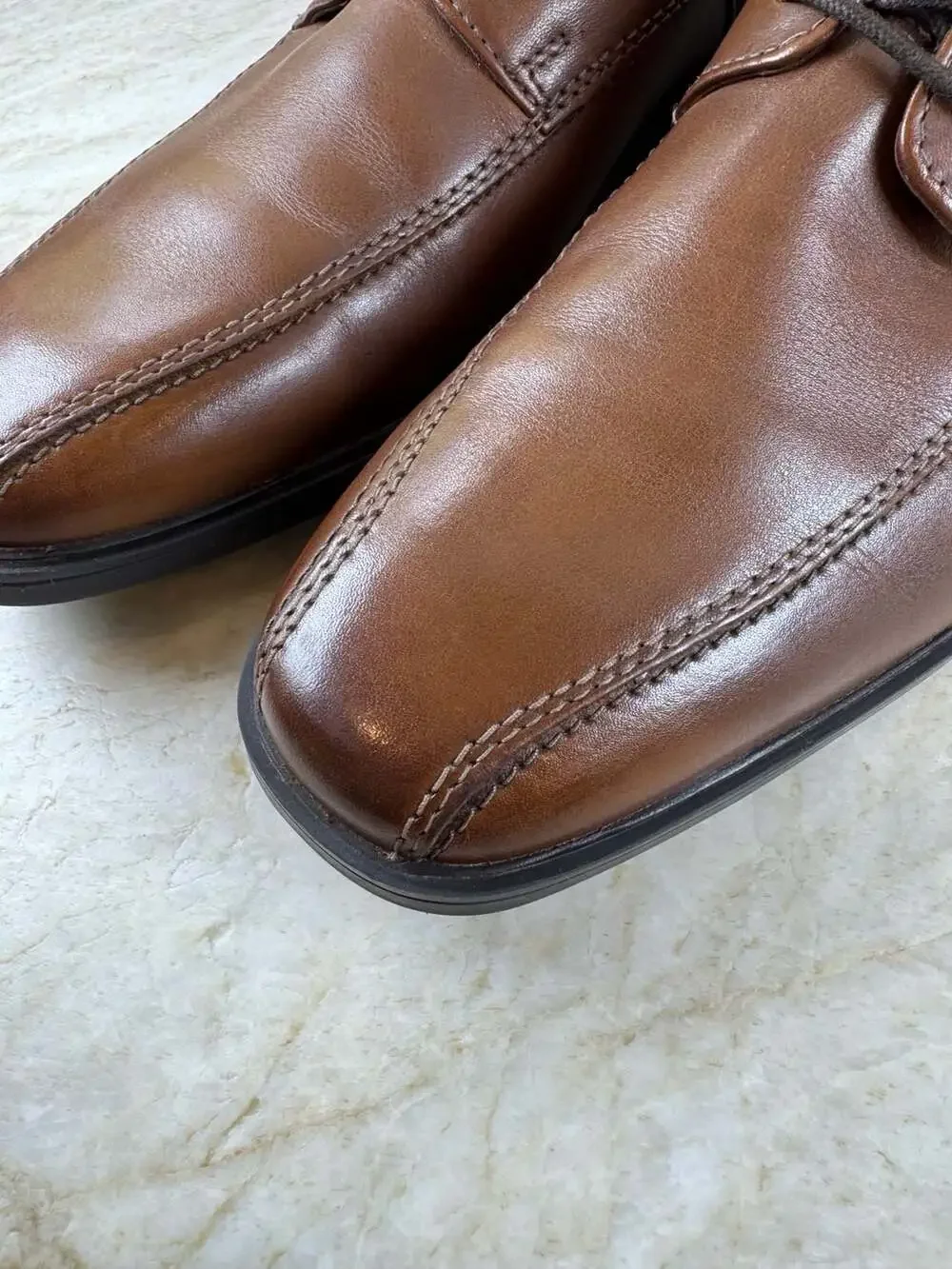 Clarks Tilden Walk Mens 9 M Dark Tan Brown Leather Oxford Dress Shoes